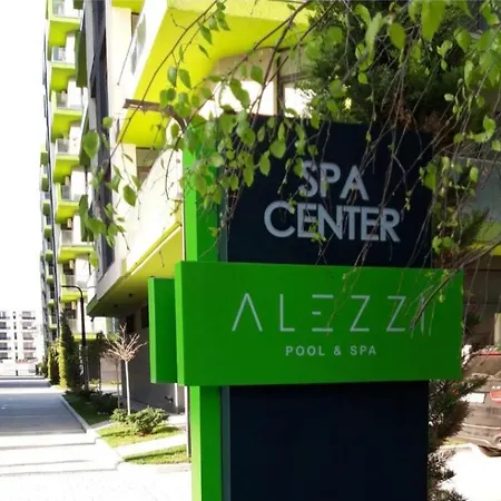 Apartament Cu Piscina Interioara Incalzita Sauna Jacuzzi Gym Parcare Langa Plaja * Năvodari