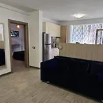 Apartament Apartament Cu Piscina Interioara Incalzita Sauna Jacuzzi Gym Parcare Langa Plaja
