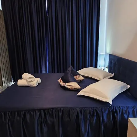 Apartment Apartament Cu Piscina Interioara Incalzita Sauna Jacuzzi Gym Parcare Langa Plaja Navodari